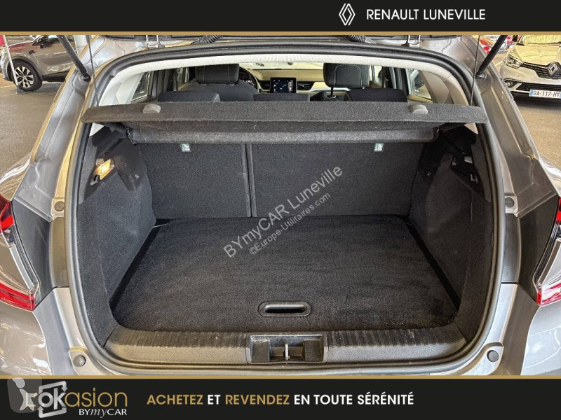 Véhicule utilitaire Renault Captur TCe 140 - 21