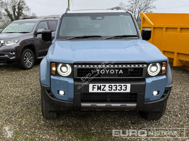 Furgoneta Toyota