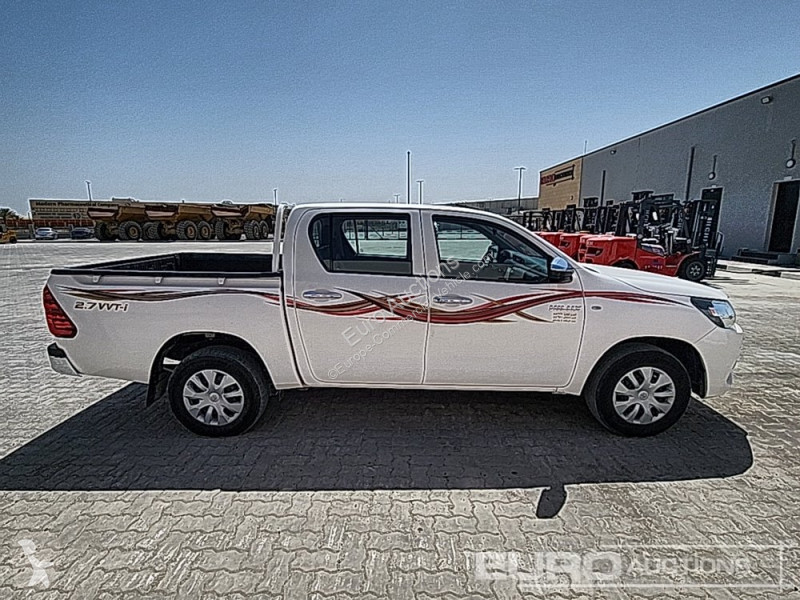 Véhicule utilitaire Toyota Hilux