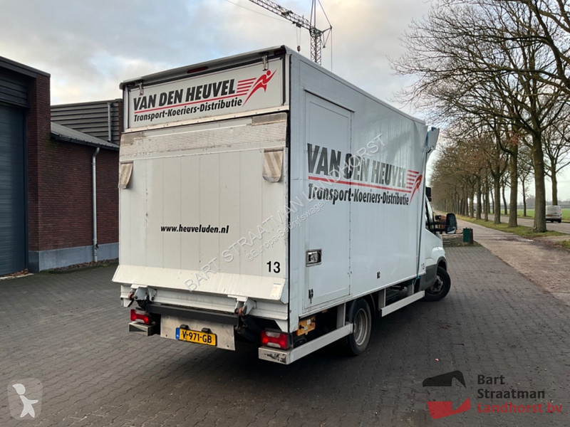 Bedrijfswagen Iveco Euro 6 box truck with...