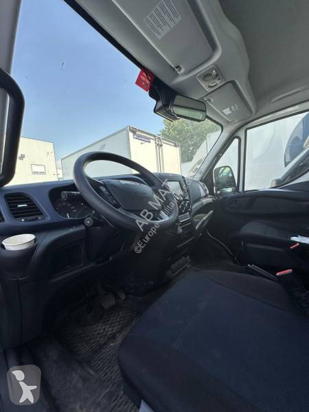 Véhicule utilitaire Iveco