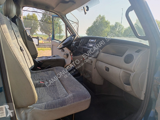 Véhicule utilitaire Renault MASTER