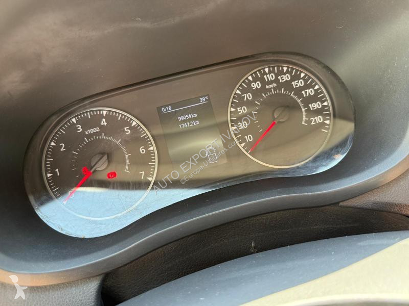 Užitkové vozidlo Renault 2.5 DCI 150