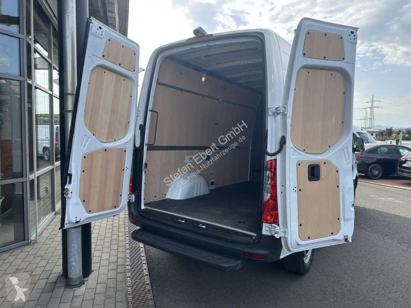 Autoutilitară Mercedes 317 CDI 3665 9G Klima...