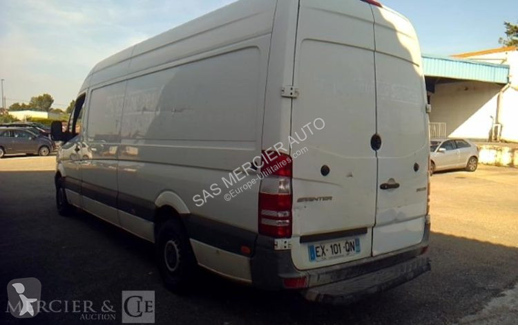 Véhicule utilitaire Mercedes