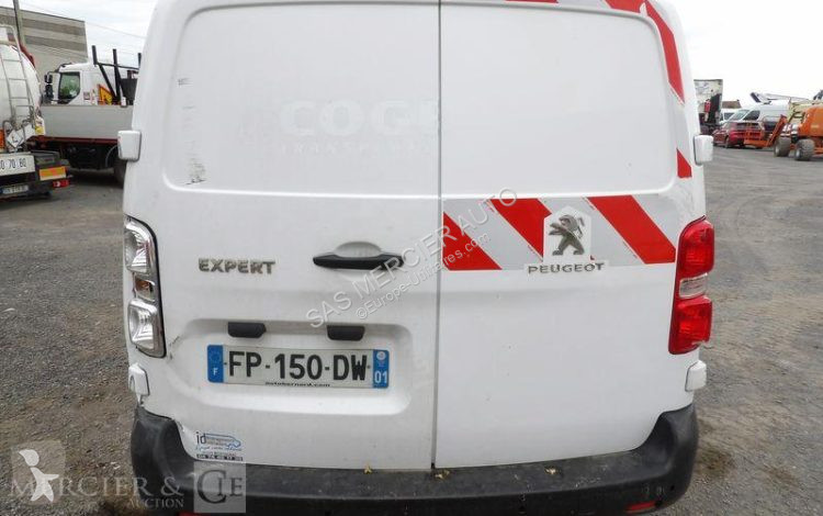 Véhicule utilitaire Peugeot
