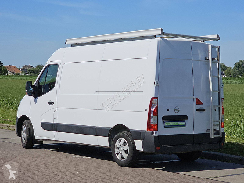 Furgoneta Opel 2.3 L2H2 Navi Imperiaal!