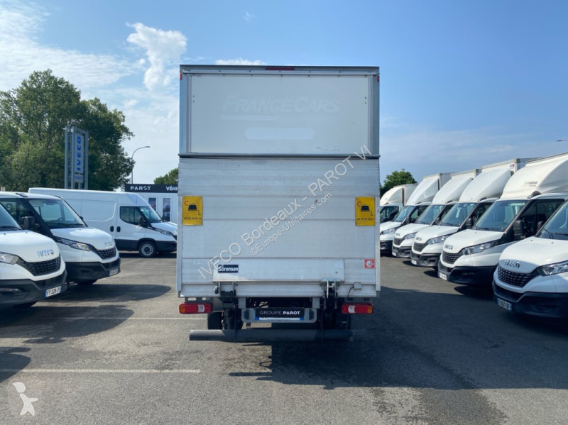 Furgoneta Iveco 35C16H3.0 empattement 4100