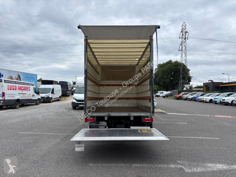 Užitkové vozidlo Iveco 35C16H3.0 Empattement 4100