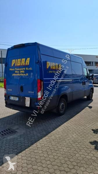 Furgoneta Iveco