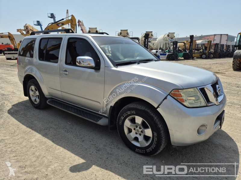 Veicolo commerciale  Pathfinder