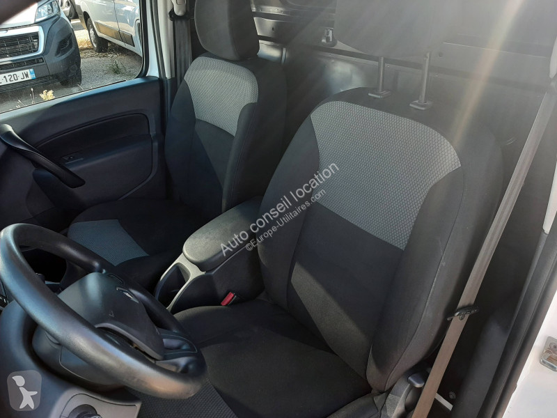 Véhicule utilitaire Renault L1 DCI 90 GRAND...