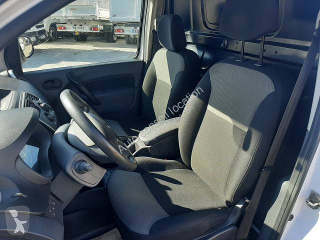 Véhicule utilitaire Renault L1 DCI 90 GRAND...