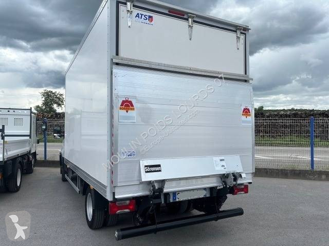 Furgoneta Iveco