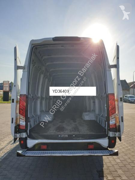 Furgoneta Iveco DAILY 60C18 FURGON L4H2
