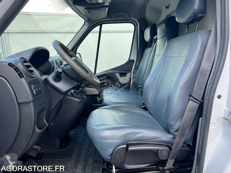 Veicolo commerciale Nissan