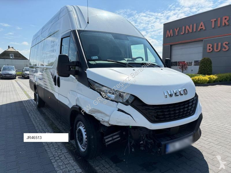 Nyttofordon Iveco 35S18 Furgon L4H3 Blaszak...