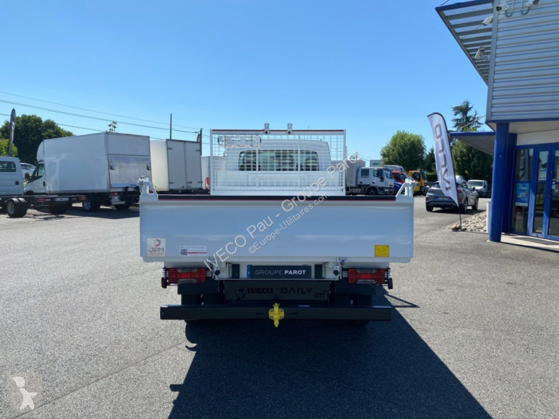Veicolo commerciale Iveco 35C16H3.0 Empattement...