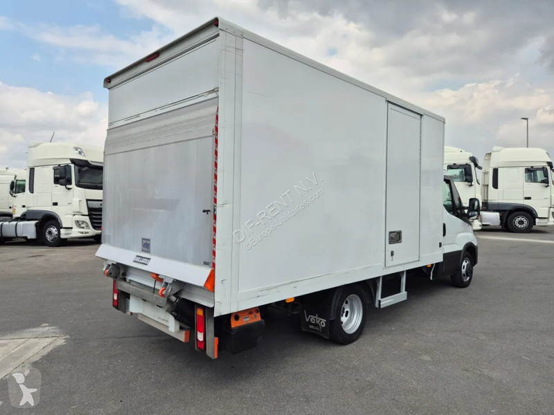 Veicolo commerciale Iveco 35 C 14