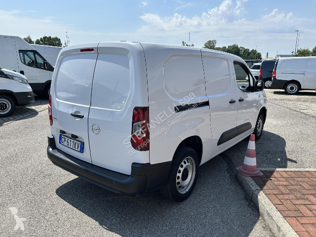 Autoutilitară Opel COMBO L2 130