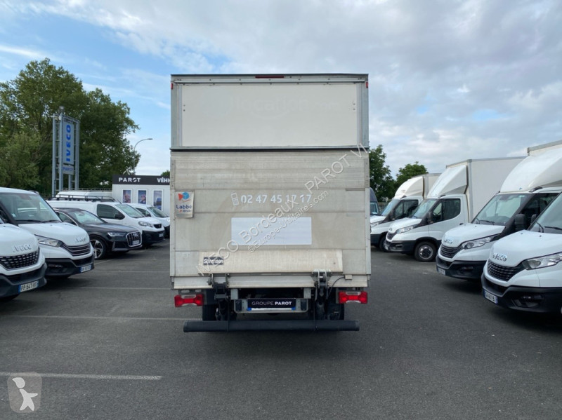 Veículo utilitário Iveco 35C16H3.0 Empattement...