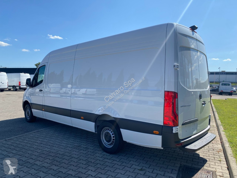 Veicolo commerciale Mercedes Furgone Traz. Post