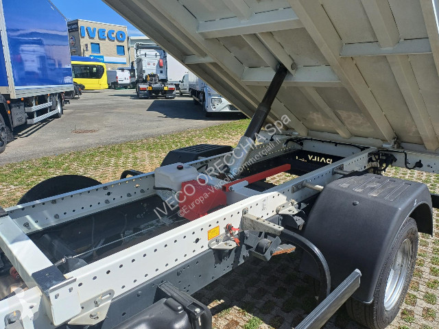 Veículo utilitário Iveco DAILY 35C14