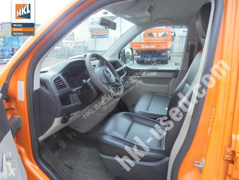 Véhicule utilitaire Volkswagen T6 DoKa