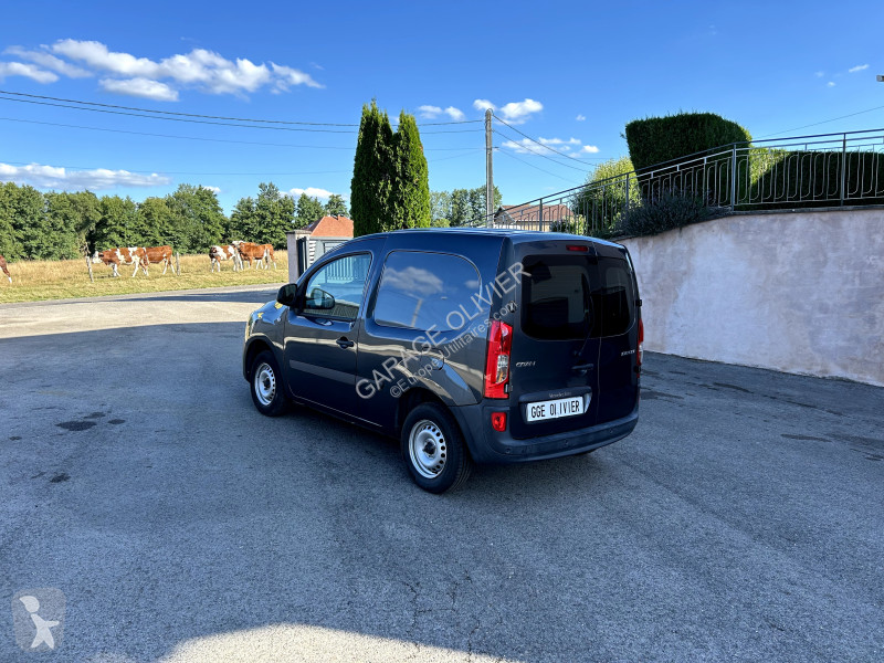 Véhicule utilitaire Mercedes Compact 109 1.5...