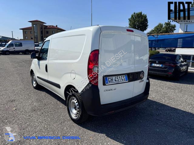 Furgoneta Fiat DOBLO