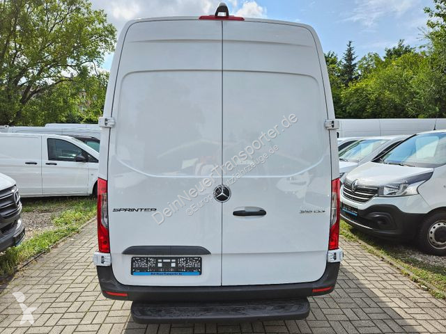 Bedrijfswagen Mercedes 315 CDI...