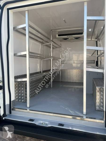 Furgoneta Peugeot