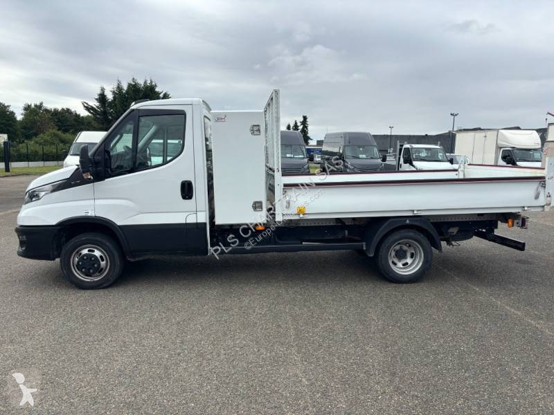 Véhicule utilitaire Iveco