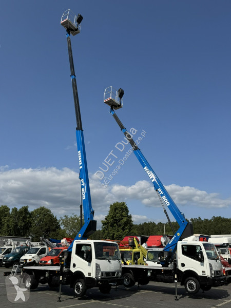 Furgoneta Nissan