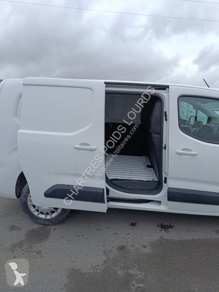 Véhicule utilitaire Opel