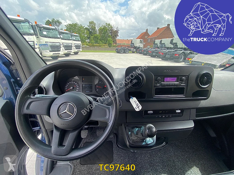 Véhicule utilitaire Mercedes
