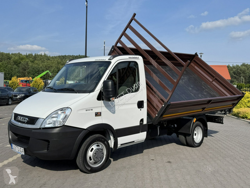Autoutilitară Iveco 50C18 V