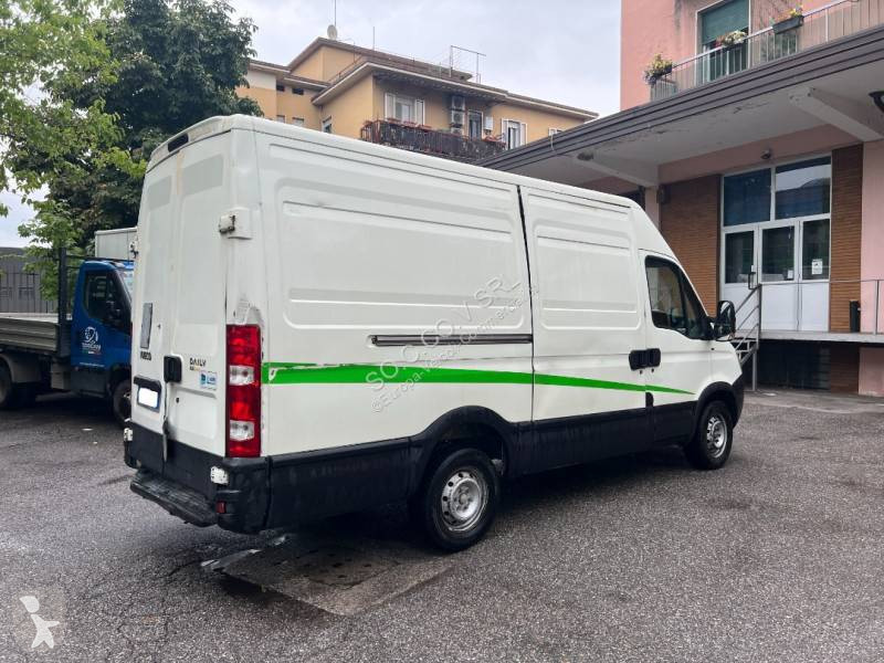 Furgoneta Iveco