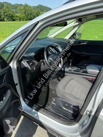 Furgoneta Ford Trend