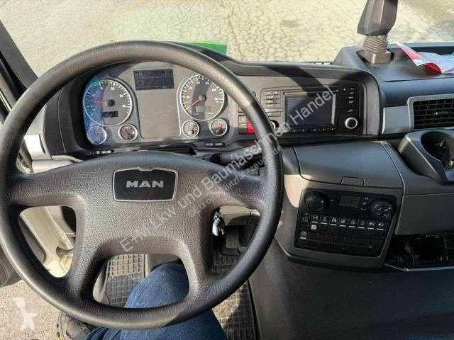 Autoutilitară MAN TGL 8.220