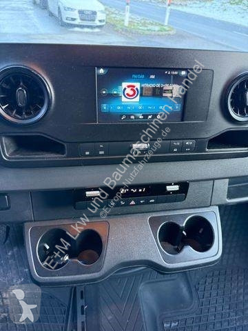 Autoutilitară Mercedes 317 CDI PRITSCHE