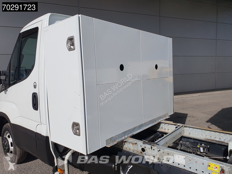 Véhicule utilitaire Iveco 35C18 3.0L Automaat...