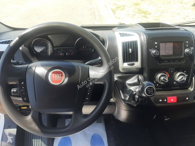 Véhicule utilitaire Fiat L4 H2 2.3 MTJ 140 PACK...