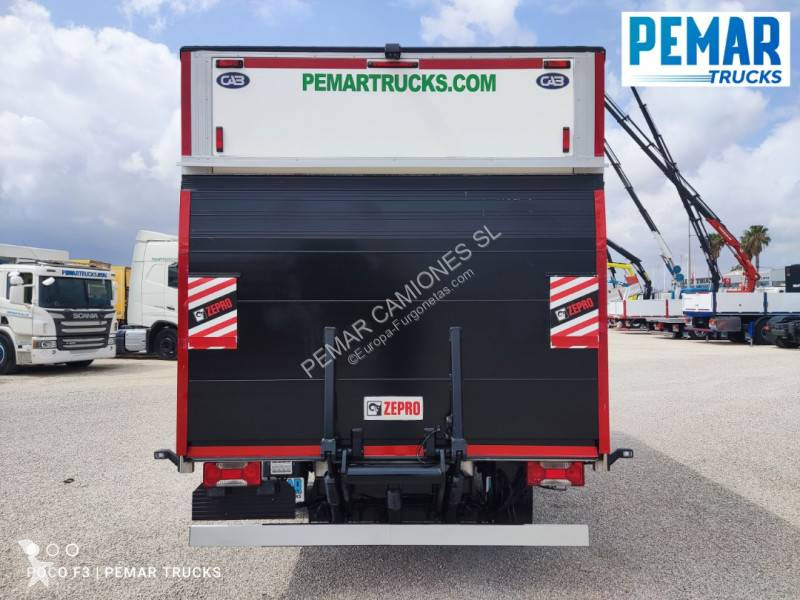 Furgoneta Iveco