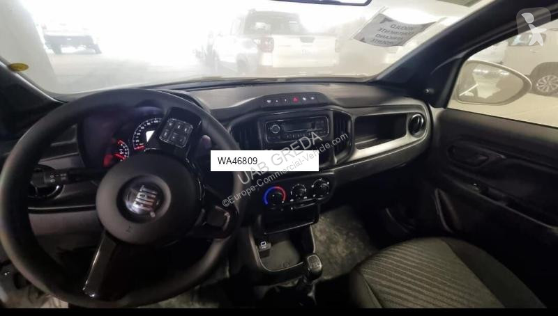 Furgoneta Fiat strada
