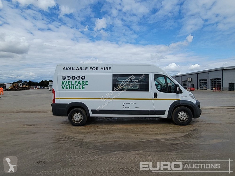 Véhicule utilitaire Fiat Maxi