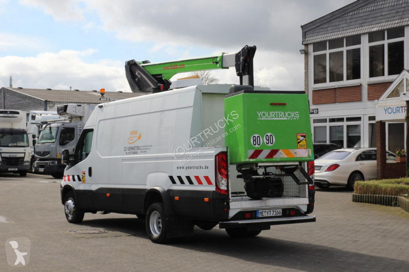 Véhicule utilitaire Iveco 70-150 KLUBBK42P 14,8...