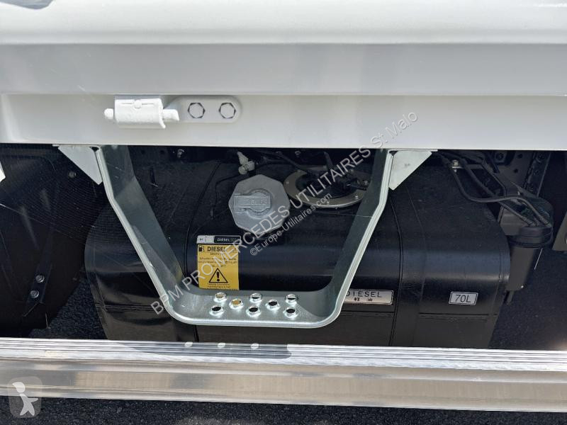 Furgoneta Fuso CCb 3C15 Empattement 28