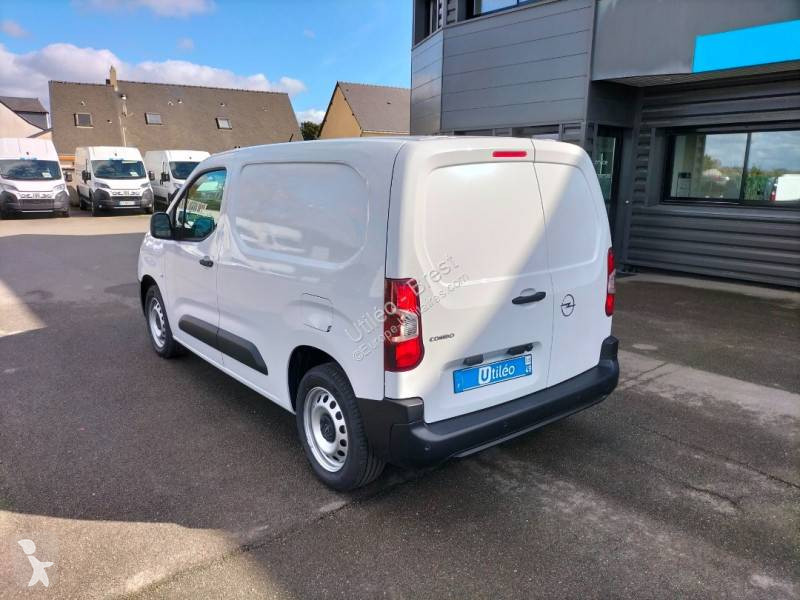 Véhicule utilitaire Opel