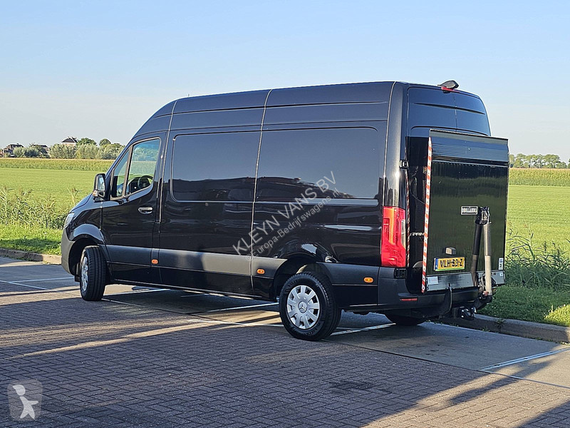 Nyttofordon Mercedes 317 laadklep EURO6